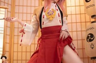 Bangni邦尼带来的写真分享:魅魔护士与不靠谱的药水