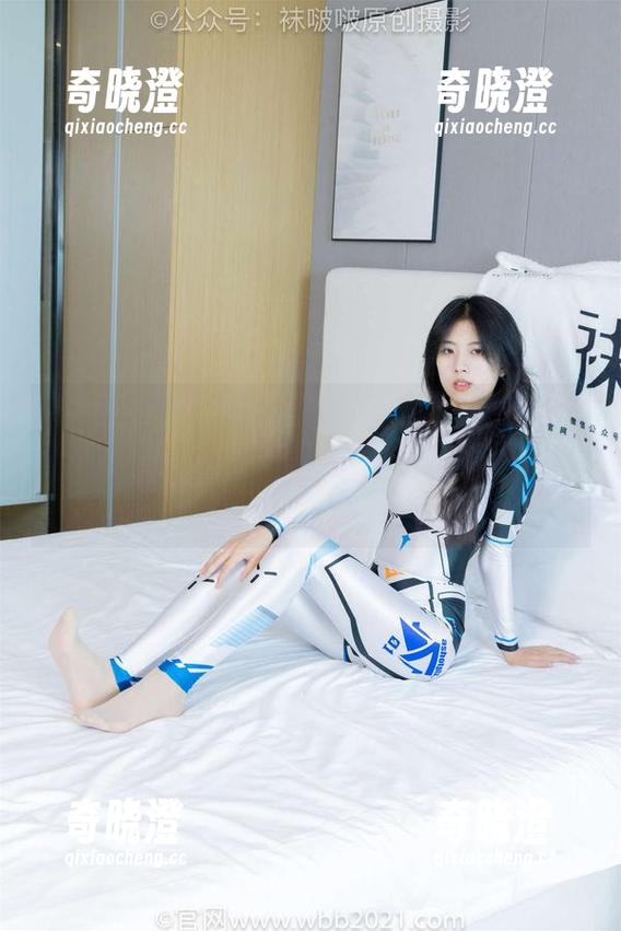 BoBoSocks袜啵啵 - 穿鞋的本领和水的意思：稚予的私房花絮合集，滑稽又耐人寻味。