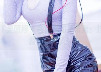 GIRLT果团网 – 酸酱兔的吊带秀：这资源我收藏定了！