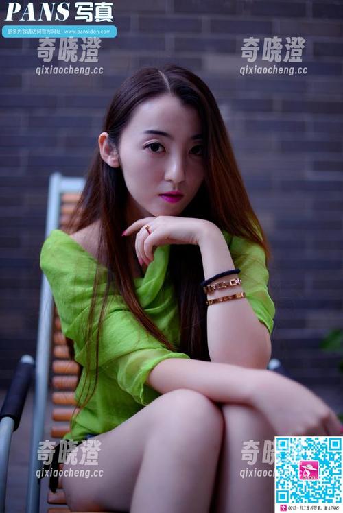 PANS写真 - 看，锐锐的镂空美图，不小心让我停驻了一下