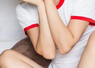 TouTiao头条女神 – 万圣节精选：查莉娅教你怎么把自己打扮成逗比南瓜！