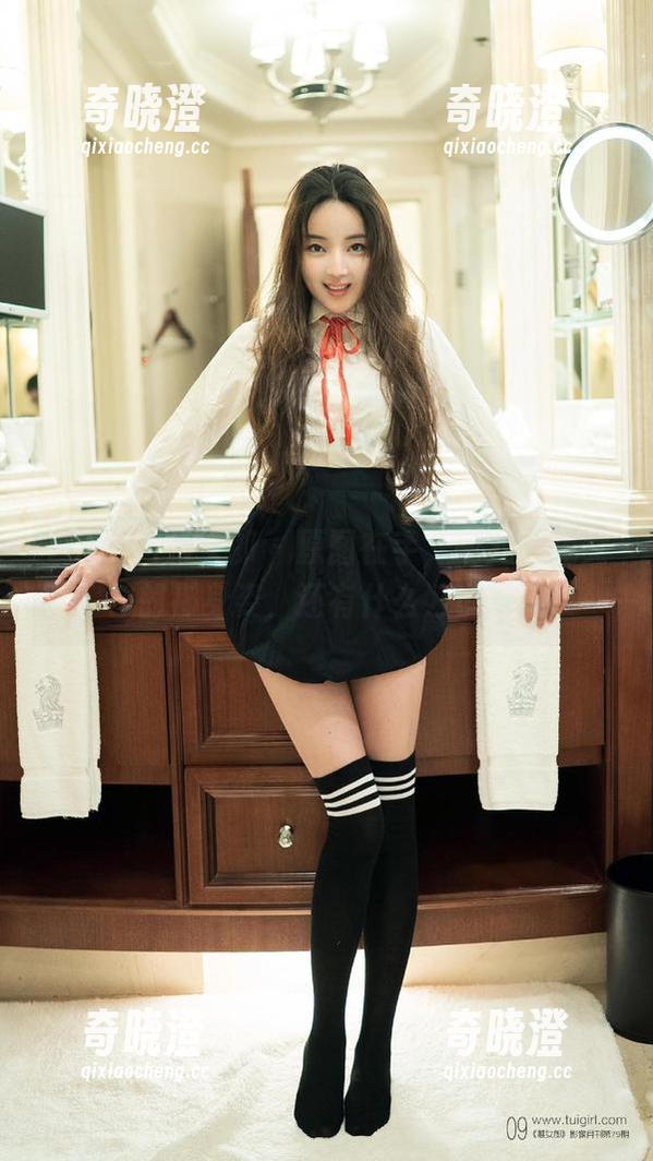 TuiGirl推女郎 - 原图在手，胡允儿兔女郎那身姿，还有什么好说的
