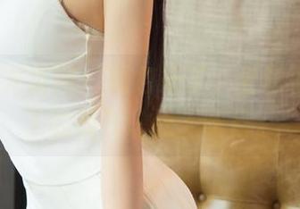 UGirls尤果网 – 图包来了，全套李易童女王的霸气总让人瞩目。