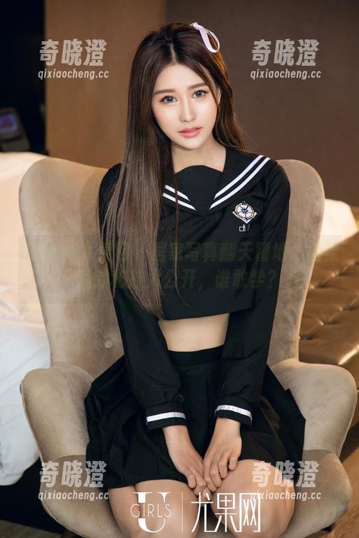 UGirls尤果网 - 居家写真翻天覆地：松果儿的秘技大公开，谁敢学？