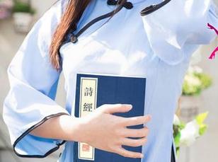 UGirls尤果网 – 从毛COCO女神的照片合集里学到的技巧：光线、神态、还有……悄悄捏一下我的小胖手！