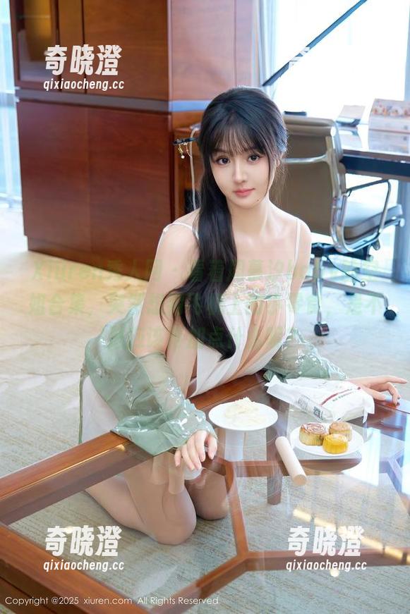 Xiuren秀人网-周慕汐baby Xiuren秀人网 - 看着周慕汐baby的空姐合集,突然想到飞机上的小零食,是不是应该再加点什么呢?