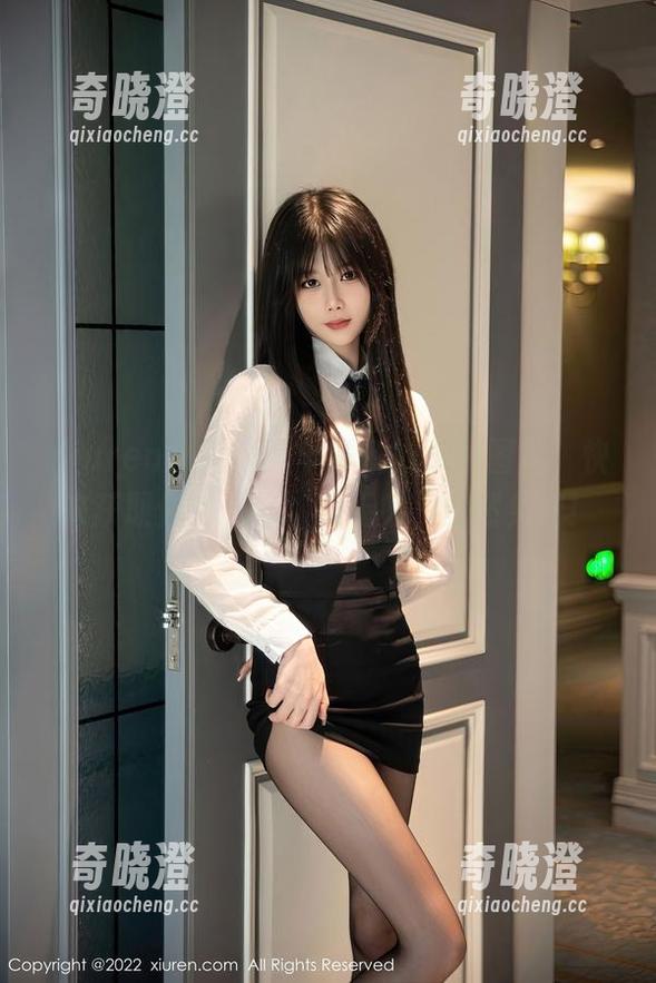 Xiuren秀人网-芈琳娜 Xiuren秀人网 - 芈琳娜的泳装图片,快来获取你的‘泳’乐无穷,竟然免费!