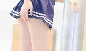 YouMi尤蜜荟 – 黄乐然最新吊带图片，对这种轻松氛围真心无能为力。