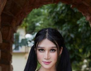 YouWu尤物馆 – 啧啧,孟狐狸FoxYini又带来了最新甚至有点夺目的制服资源…