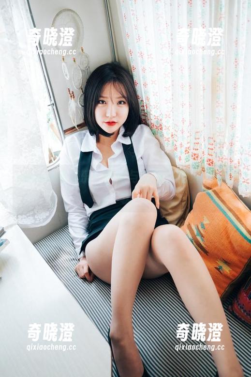 yeeun孙乐乐：长腿与美图，免费拿到手软