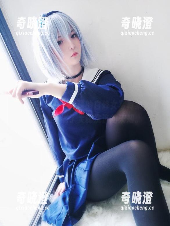 一口气看完一小央泽的白修女写真集，我的内心充满了灵魂洗涤的未知。