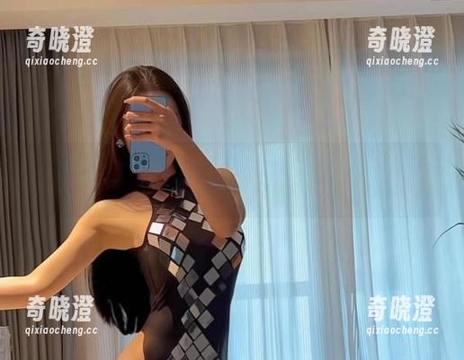 不爱笑的赛琳 微密圈 - 看不爱笑的赛琳的女友写真,简直是沉醉于小细节的快乐啊