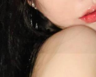 微密圈 – 不爱笑的赛琳黑丝合集，时而简约时而迷离
