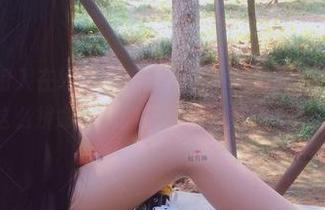 微密圈 – 滑入在线图集，丝月神的外拍皮裤肉丝，搭配得这么拼命，我的天，看得我都心慌了。