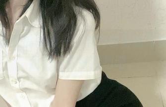 倦倦喵又搞事情——黑内衣最新写真，让我们准备好接招吧。