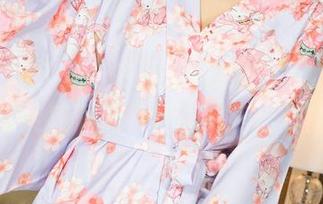 克拉女神 – 走，去翻翻珊珊的旗袍资源，套图里灵感满满，谁能抗拒这样的风！