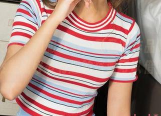 克拉女神 – 和服状态，盈盈的作品集里突然发现好多有趣的资源可以借鉴