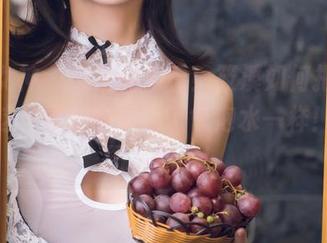 头条女神 – 大家快来看！筱溪如何把“御姐”这件事拍得像喝了气泡水一样！私拍图集送上！