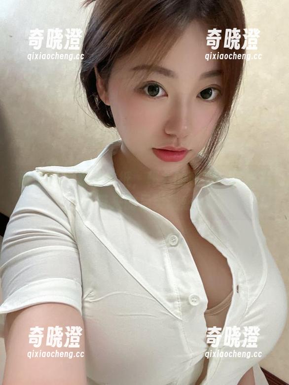 微密圈 - 奶宝妹纸，秘书的秘密：无圣光带来的另类诱惑