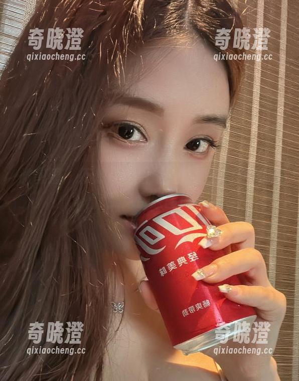 微密圈 - 不想让你错过，奶雯的可爱和那张免费原图！