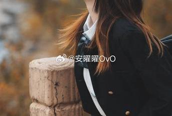 新图来了！安曜曜的礼服看看就好，想穿，就要先瘦个十斤…更新吧