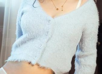 尤果网 – 户外的装备是齐贝贝？不，只是摄影师眼里的福利写真而已。