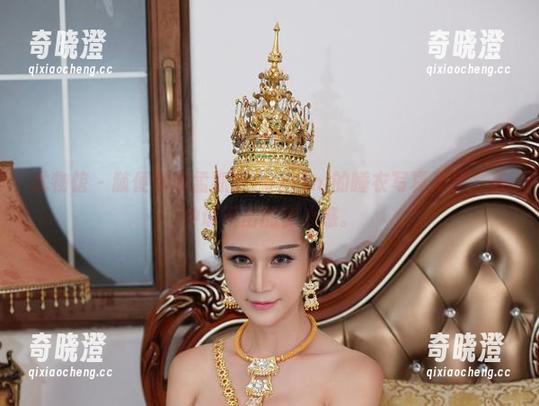 尤物馆-孟狐狸FoxYini 尤物馆 - 随便聊聊孟狐狸FoxYini的睡衣写真更新,有种说不出的安心感。