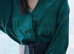 尤蜜荟 – YOYO优优的女仆展现出别样的调皮，透过原图和资源让你心里起伏。