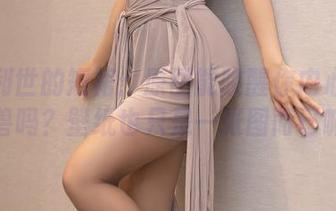 抖娘利世的短裙：原图能唤醒你内心的小野兽吗？壁纸也只是一张图而已嘛。