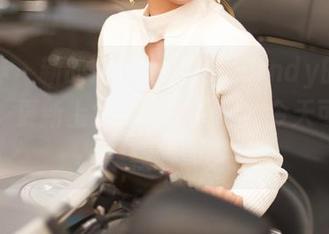 推女神 – 新的合集！颜浅浅Cindy的温柔合集，更新上线！不妨猜猜她今天可有长发飘飘的套路？