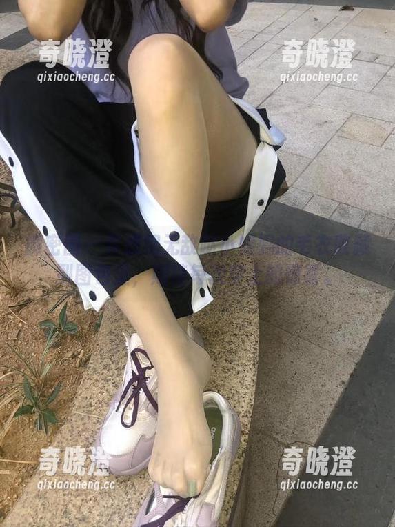 微密圈 - 真想把无敌哒小姨妈的毛衣收藏到图包里，期待每次穿上的惊喜。
