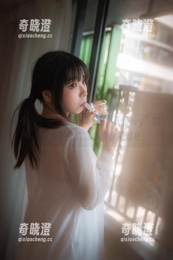 套装不止好看！让“无颜小天使wy”的每一张美图都成为你的收藏对象！