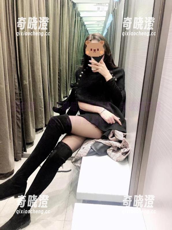 微密圈 - 林子琳喵最新图册，毛衣搭配法则：越简单越惊艳。