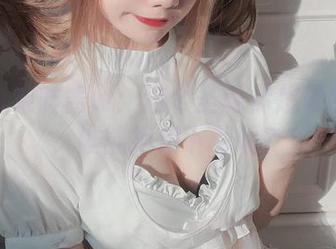 黑丝与果咩酱w:这个圣诞你想要的影像,谁能拒绝下载呢?