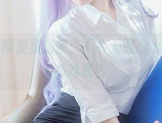 更新！樱梨梨居家：“今天是cos日，明天是啥呢？”