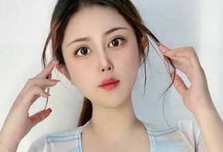 微密圈 – 海豚baby值得看这组制服写真，结果只想说“还有吗？”。