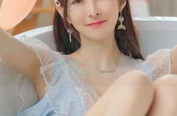 吊带背心的另一种体验—王羽杉与你共赴美图之旅！