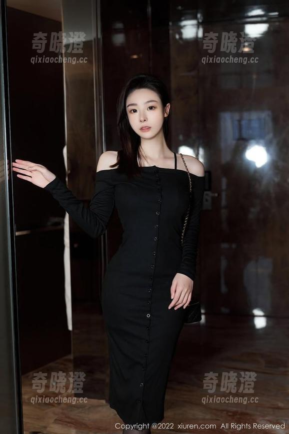 秀人网-圆圆酱 秀人网 - 看圆圆酱的夏日资源,真不亏,倒是让我想血拼一波。