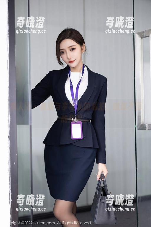 秀人网-李可儿 秀人网 - 和服与李可儿的私拍,意想不到的搭配。