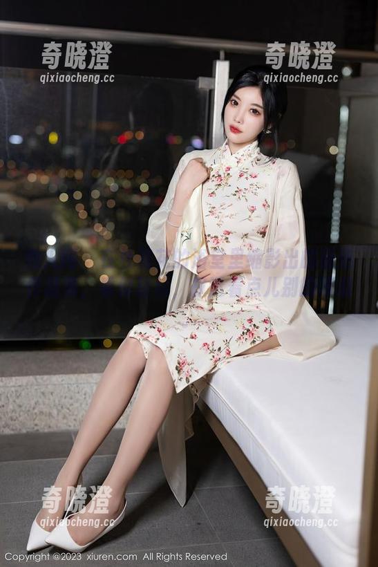秀人网-杜花花 秀人网 - 在杜花花的浴室里缩影出的精选作品集,看似轻松,却透着点儿别的味道。