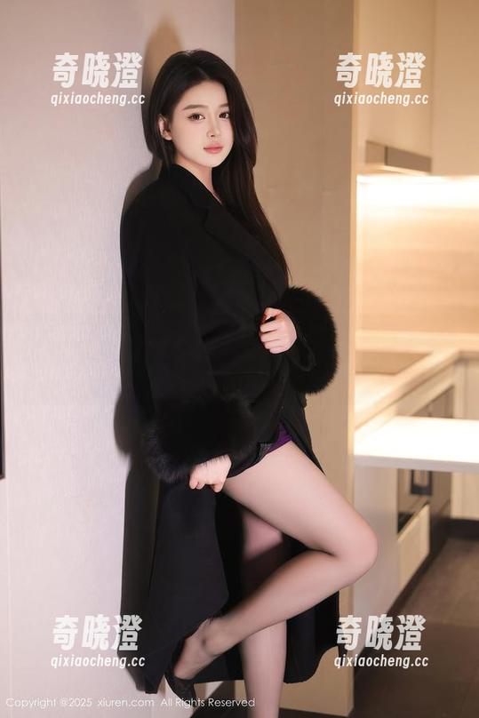 秀人网 - 杨倩倩户外作品集，没想到自然界这么会拍照