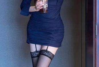 秀人网 – 免费看王馨瑶yanni的和服写真，听说穿上会自带气场～你敢来试试吗？