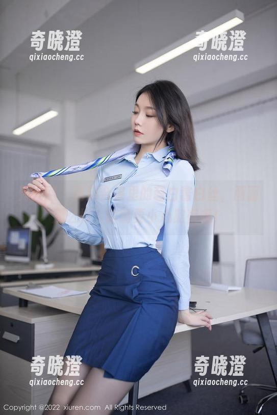 秀人网-萌白酱 秀人网 - 高清合集里的萌白酱白丝,画面那么好,眼睛要小心熬夜哦!