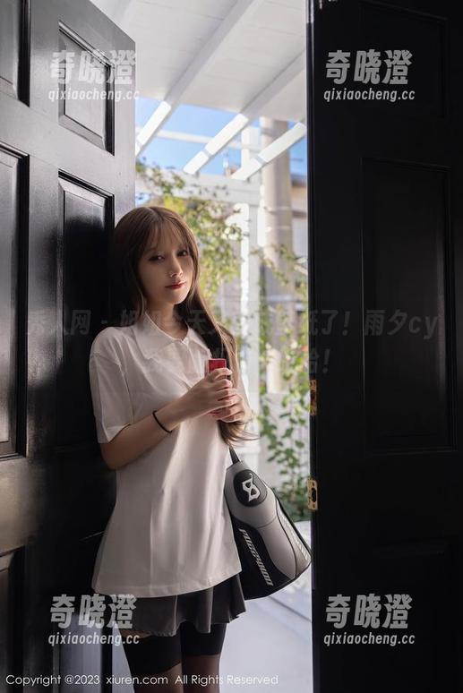 秀人网-雨夕cy 秀人网 - 姐姐今天又变成壁纸了!雨夕cy,我要版权费,哈哈!