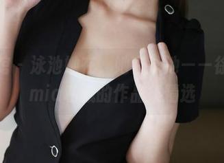 美媛馆 – 泳池她在，她在泳池——徐微微mia私藏的作品集精选