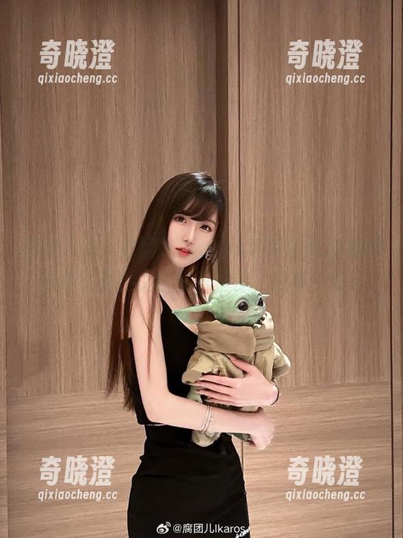 我敢打赌，腐团儿Ikaros与阿尔托莉雅的图库资源会让你停下脚步，思考人生。