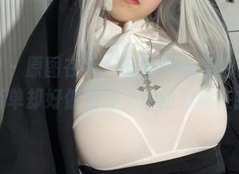 微密圈 – 原图在手，葱油饼er黑白女仆吊带，简单却好像有种无形的力量在拉扯。