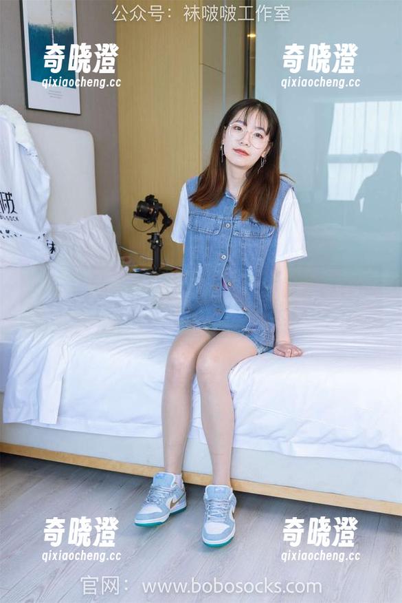 袜啵啵-小淳 袜啵啵 - 泳衣?还是小淳今天最美的催眠曲?
