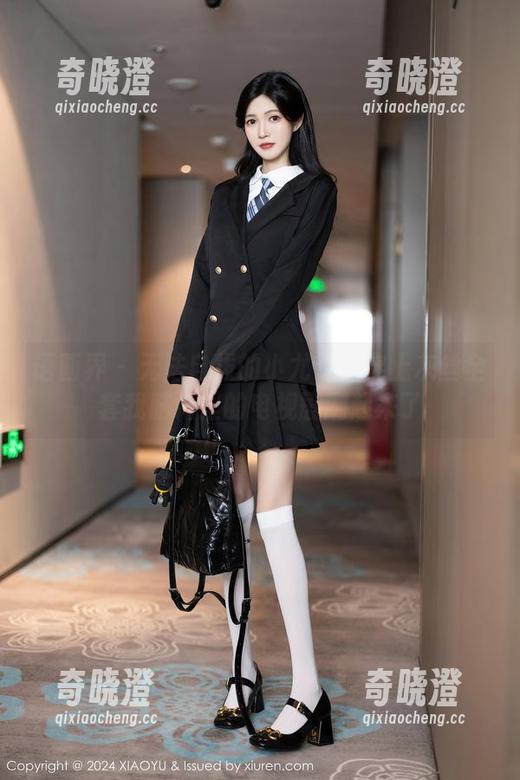 语画界-小尤奈 语画界 - 无法自拔的小尤奈:穿上灰丝全套我脑海里的电视剧刷起来了