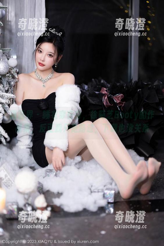语画界 - 睡衣穿在身，徐莉芝Booty的作品集，反正我只是路过，下载也没关系